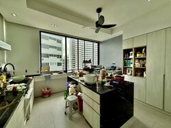 Elizabeth Tower (D9), Apartment #564620001